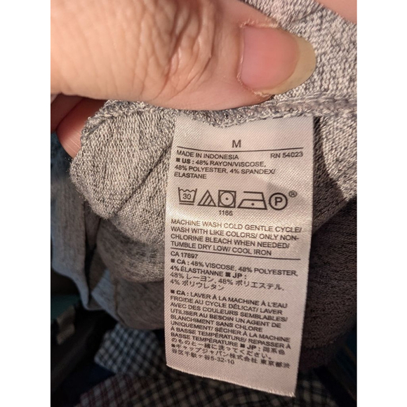 Women's Banana Republic M Heather Grey Long Sleeve Twist Front Dress - Picture 3 of 4